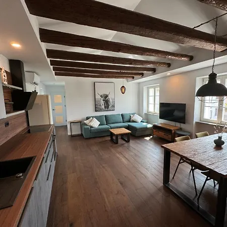 Kiwi House דירה